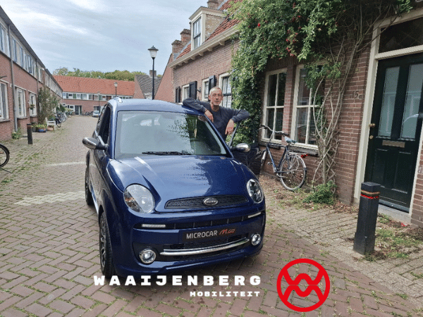 aflevering Micrcar Carriere Aflevering Microcar - Mevr Carriere